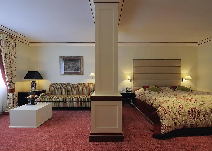 ホテル Taj Hessischer Hof Frankfurt 5*