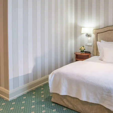 فندق Taj Hessischer Hof Frankfurt 5*