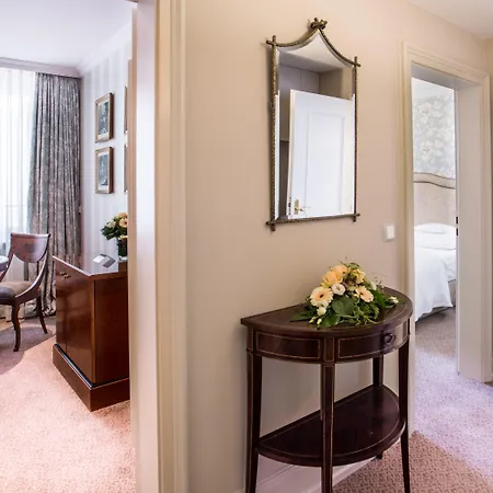 Taj Hessischer Hof Frankfurt 5* Francoforte sul Meno