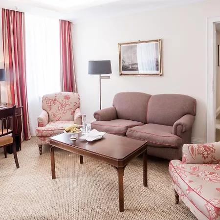 Taj Hessischer Hof Frankfurt فندق فرانكفورت