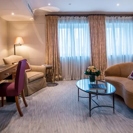 Taj Hessischer Hof Frankfurt 酒店 5*