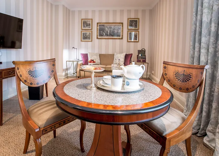 Taj Hessischer Hof Frankfurt Ξενοδοχείο 5*