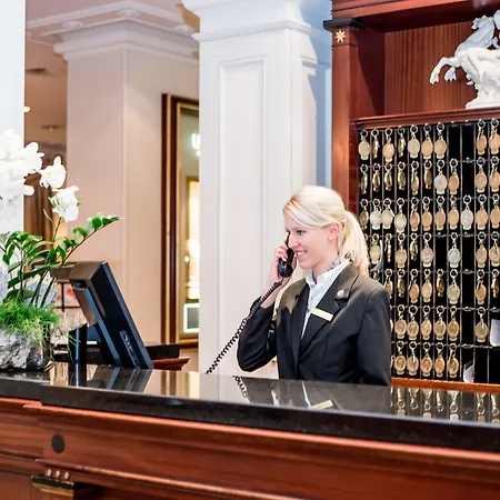 Taj Hessischer Hof Frankfurt 5* Fráncfort del Meno