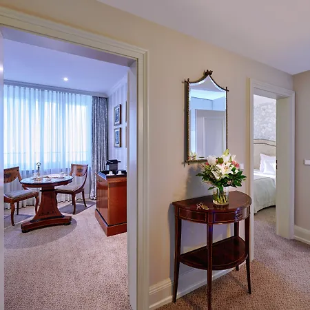 Taj Hessischer Hof Frankfurt 5*